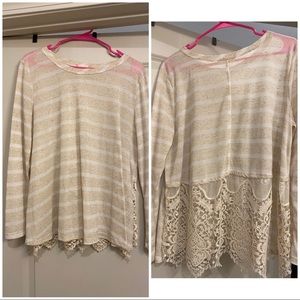 Shirt with lace bottom